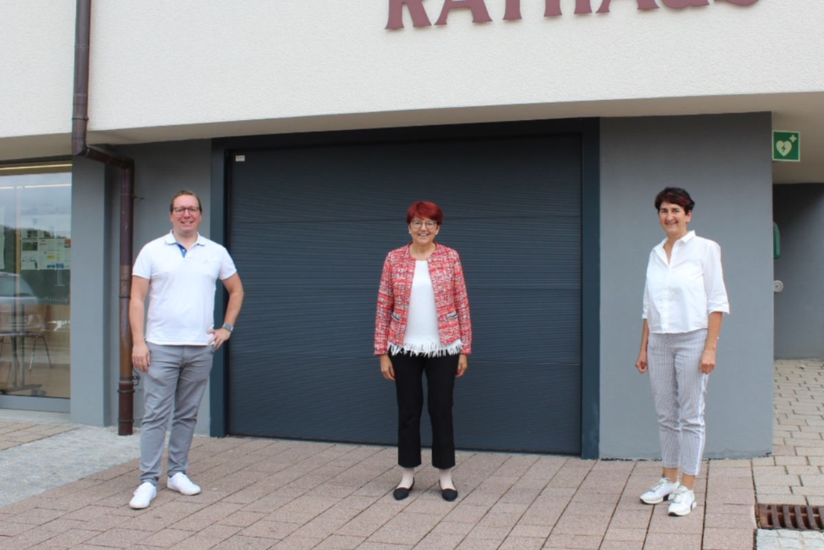 Von links: CDU-Vorsitzender Jan Ebert, Dr. Inge Gräßle, Burgstettens Bürgermeisterin Irmtraud Wiedersatz.