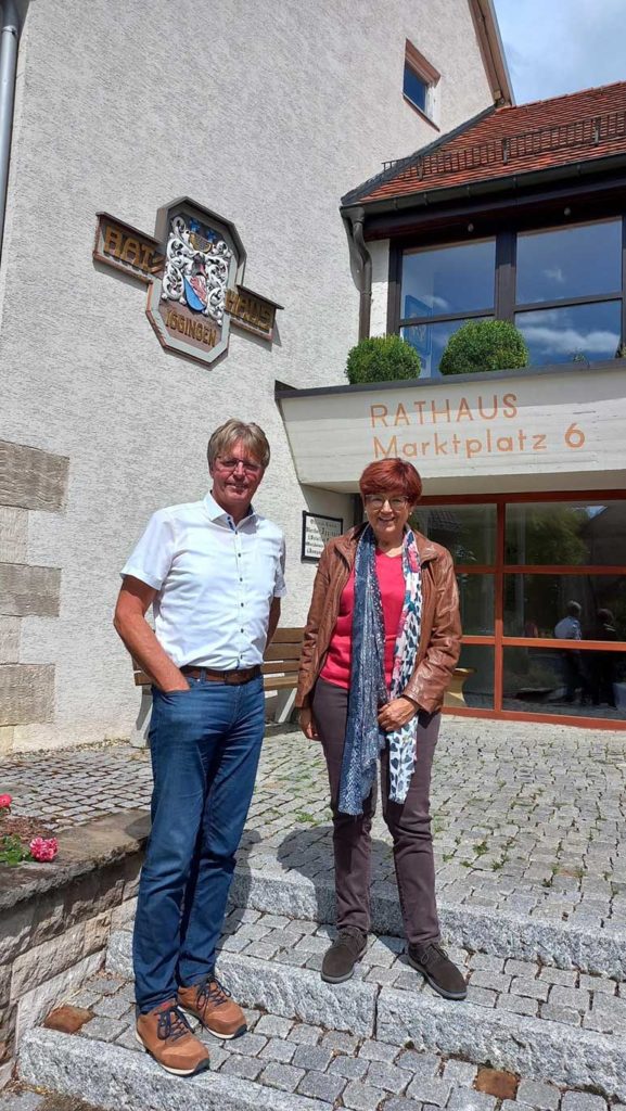 Dr. Inge Gräßle mit Bürgermeister Stöckle